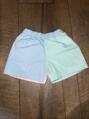 Beaufort Bonnet Company Boys Swim Trunks (2T)